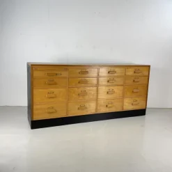 Pamono 16 Drawer Oak Shop Counter, 1950s Best