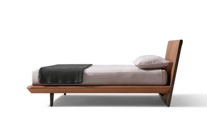 Pamono Acute Bed by Rodolfo Dordoni for Cassina Online