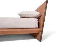 Pamono Acute Bed by Rodolfo Dordoni for Cassina Online