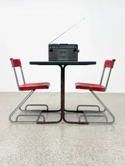 Pamono Aluminum Chairs with Matching Table by Cindy Crawford-Steiger for Embru, Set of 3 Sale