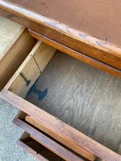 Pamono American Office Desk in Oak, 1950s Best