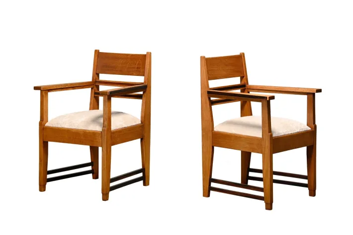 Pamono Amsterdam School Art Deco Armchairs in Oak and Almond Fabric, 1930s, Set of 2