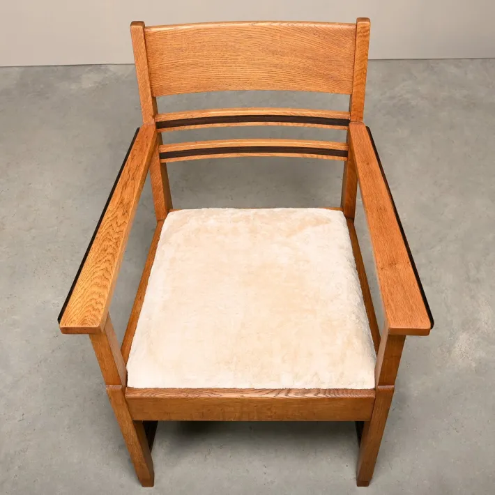 Pamono Amsterdam School Art Deco Armchairs in Oak and Almond Fabric, 1930s, Set of 2