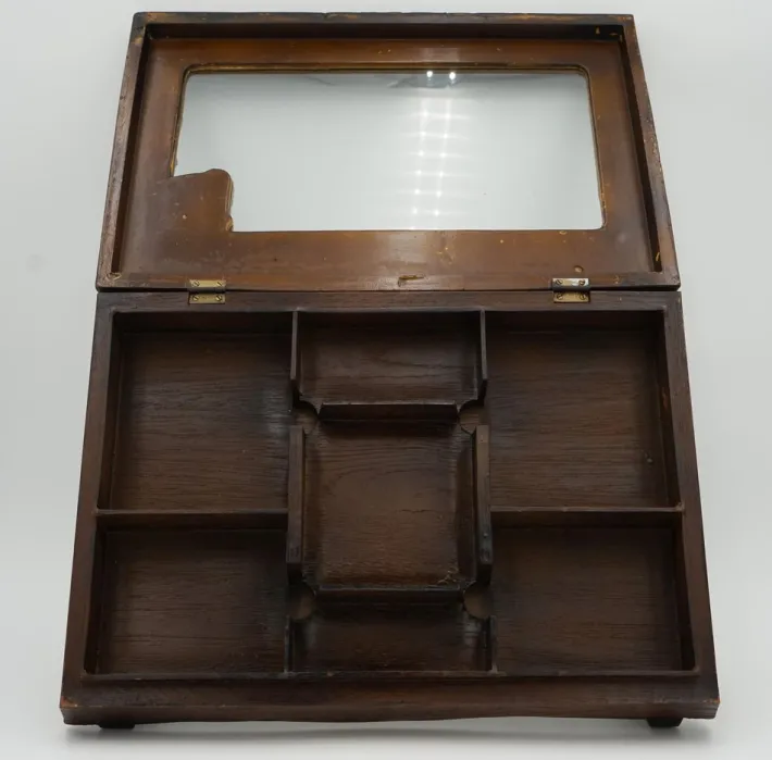 Pamono Antique Anglo-Dutch Willem II Cigar Shop Counter Display Cabinet in Glazed Oak Online