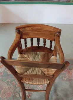 Pamono Antique Ash Wood Children's High Chair Sale