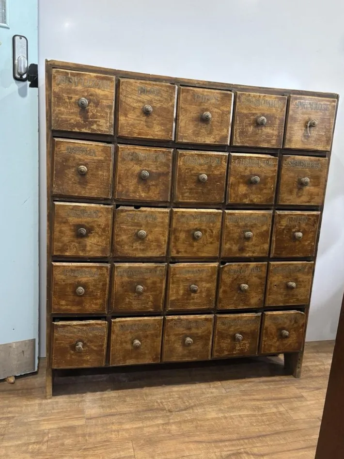 Pamono Antique Bank of Shop 25 Drawers Clearance