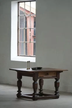 Pamono Antique Baroque Accent Table in Oak, 1890s Best