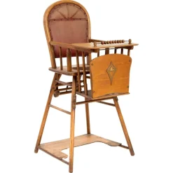 Pamono Antique Beechwood Children's Chair, 1910s Clearance