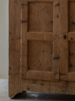 Pamono Antique Cabinet, 18th Century New