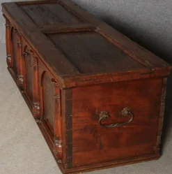 Pamono Antique Chest in Fir, 1680 Discount