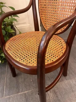 Pamono Antique Children's Chair from Thonet, 1890s Best