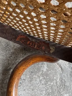 Pamono Antique Children's Rocking Chair in Bentwood, 1890s Clearance