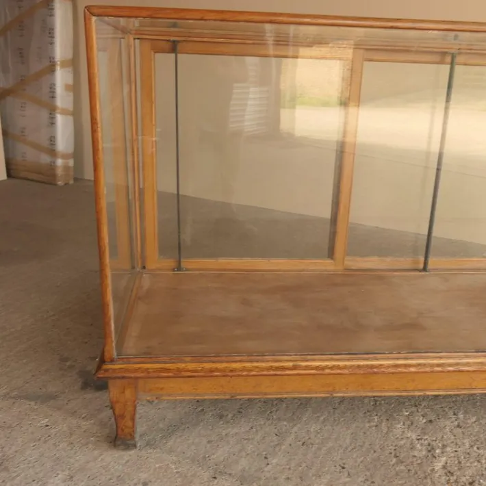 Pamono Antique Display Counter in Oak Outlet