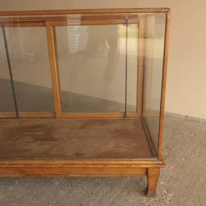 Pamono Antique Display Counter in Oak Outlet