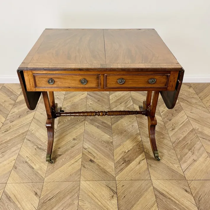 Pamono Antique English Mahogany Drop-Leaf Stretcher Table on Castors, 19th Century Discount