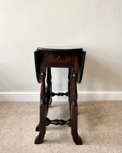 Pamono Antique English Oak Fold-Over Table, 1670s Outlet