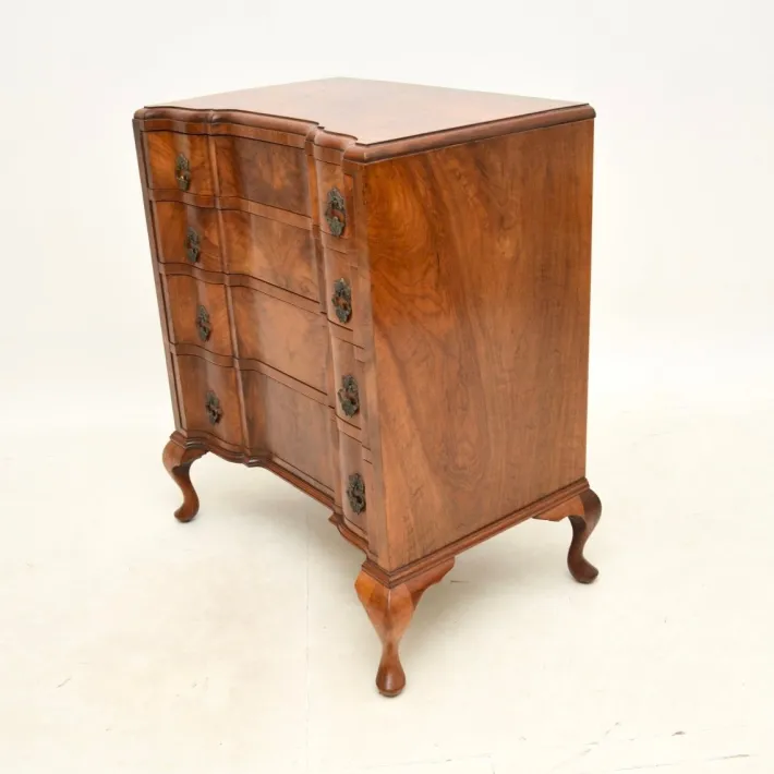 Pamono Antique Figured Walnut Chest of Drawers, 1890s Sale