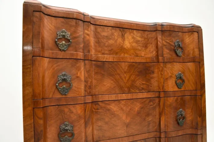Pamono Antique Figured Walnut Chest of Drawers, 1890s Sale
