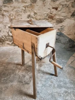 Pamono Antique French Butter Churn in Chestnut, 1890s Outlet