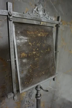 Pamono Antique French Cast Iron Adjustable Shaving Stand Sale