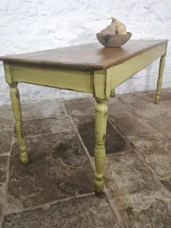 Pamono Antique French Chestnut Kitchen Table, 1780 Clearance