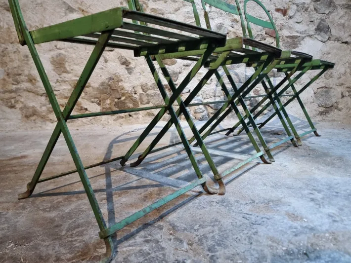 Pamono Antique French Iron Folding Garden Chairs with Aged Green Patina, 1920s, Set of 4 Outlet