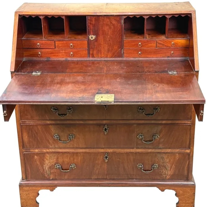Pamono Antique Georgian Secretaire in Mahogany, 1870 Clearance