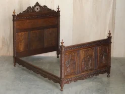 Pamono Antique Hand Carved Continental Oak Frame Bedstead Hot