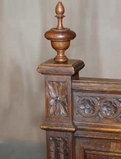 Pamono Antique Hand Carved Continental Oak Frame Bedstead Hot