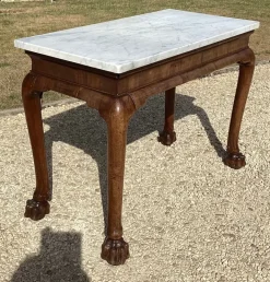 Pamono Antique Irish Console Table, 1740 Outlet
