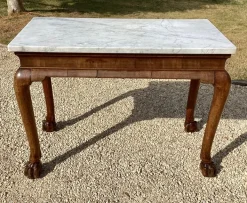 Pamono Antique Irish Console Table, 1740 Outlet