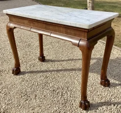 Pamono Antique Irish Console Table, 1740 Outlet