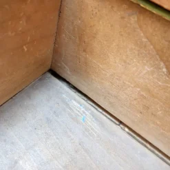 Pamono Antique Italian Chest of Drawers with Marble Top, 1800s Clearance