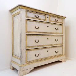 Pamono Antique Italian Chest of Drawers with Marble Top, 1800s Clearance