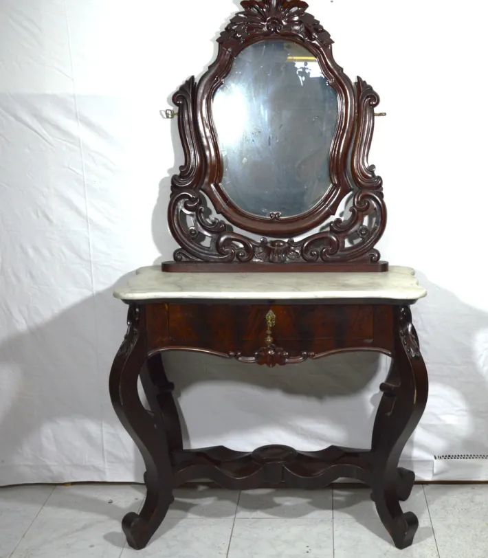 Pamono Antique Louis Philippe Dressing Table in Mahogany, 1800s Outlet