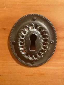 Pamono Antique Louis XVI Buffet, South West Germany, 1780s Clearance