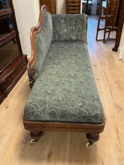 Pamono Antique Mahogany Chaise Lounge Clearance