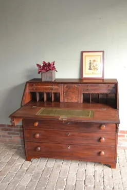 Pamono Antique Mahogany Secretaire, 1860 New