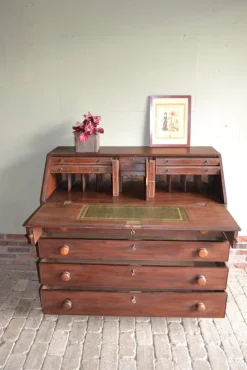 Pamono Antique Mahogany Secretaire, 1860 New