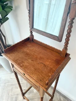 Pamono Antique Oak Gentleman's Vanity Shaving Stand Table with Adjustable Mirror from Jas Shoolbred, 1890s Clearance