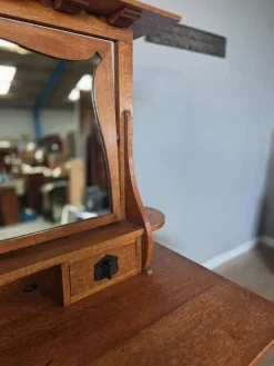 Pamono Antique Oak Newlyn Dressing Table from Heals of London Clearance