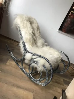 Pamono Antique Rocking Chair from Thonet Discount