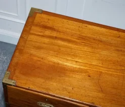 Pamono Antique Satinwood Military Campaign Chest of Drawers, 1800s Outlet