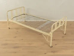 Pamono Antique Single Bed, 1920s Clearance