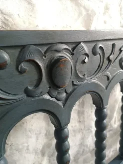 Pamono Antique Spanish Painted Chestnut Settle Bench, 1880 Hot