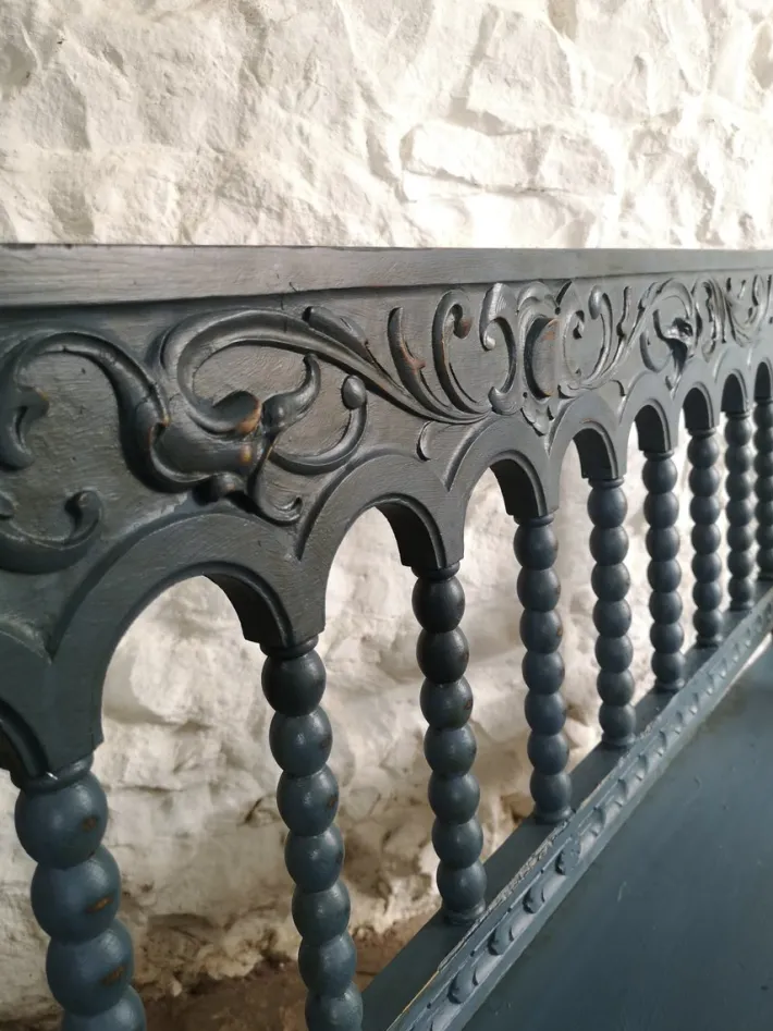 Pamono Antique Spanish Painted Chestnut Settle Bench, 1880 Hot