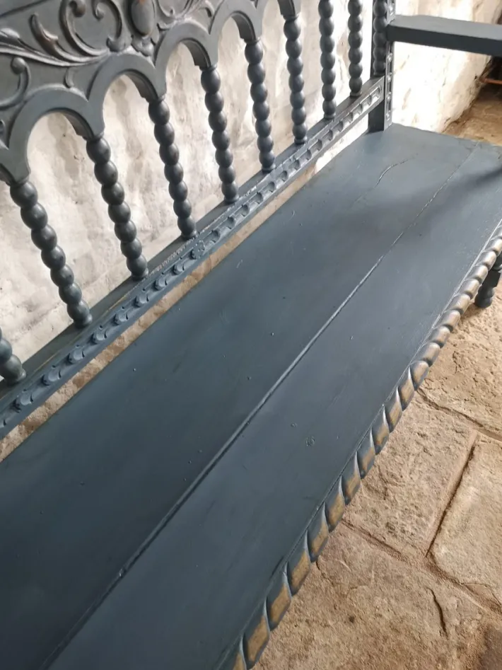 Pamono Antique Spanish Painted Chestnut Settle Bench, 1880 Hot