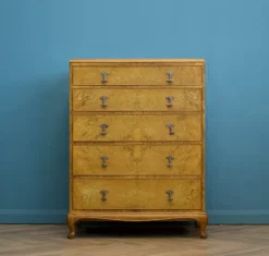 Pamono Antique Style Chest of Drawers in Walnut by Alfred Cox for Heals, 1950s Outlet