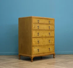 Pamono Antique Style Chest of Drawers in Walnut by Alfred Cox for Heals, 1950s Outlet