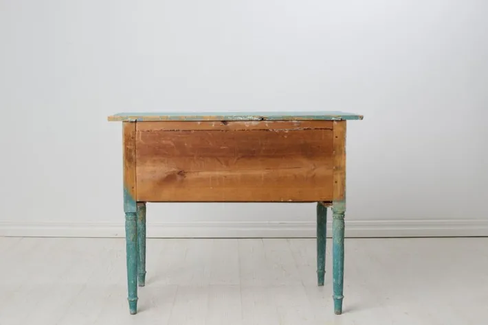 Pamono Antique Swedish Blue Painted Hand-Carved Country Table Clearance